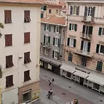 Lägenhet Goito Gallery La Spezia